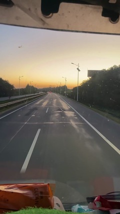 黑暗的一丝亮光